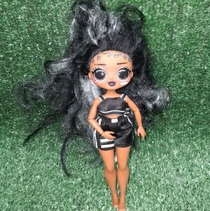 LOL Surprise OMG Dance Dance Dance B-Gurl Fashion Doll